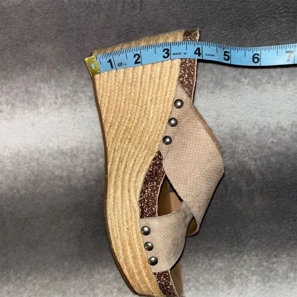 Lucky Brand Women's Neeka Taupe Slide Wedge Sandals Size 7.5M - Picture 16 of 16